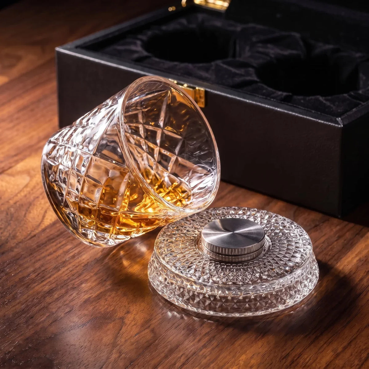 Spinning Crystal Glass – Rotating Drinkware